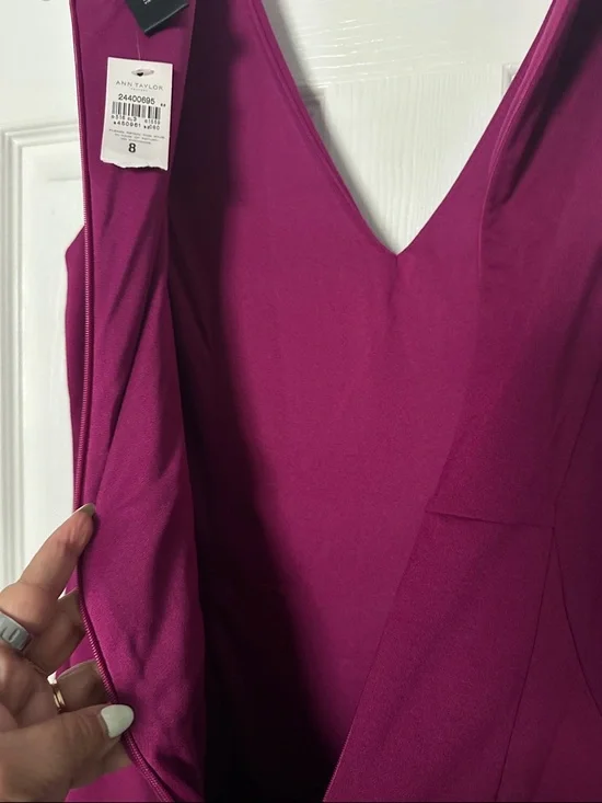 Ann Taylor Factory Magenta Sleeveless V-Neck Midi Dress - Picture 4 of 7